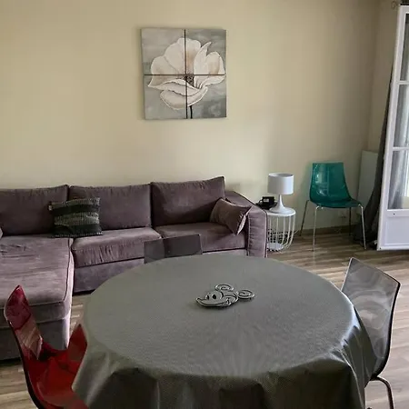 T2 Paris/val D'europe Apartment